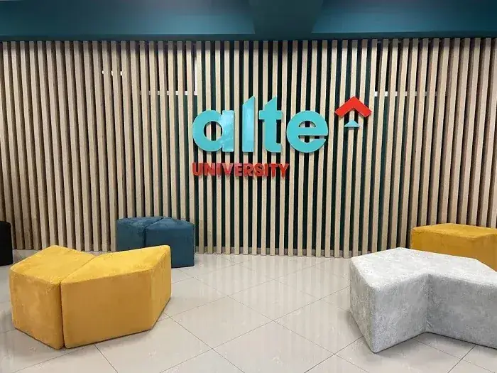 Alte University